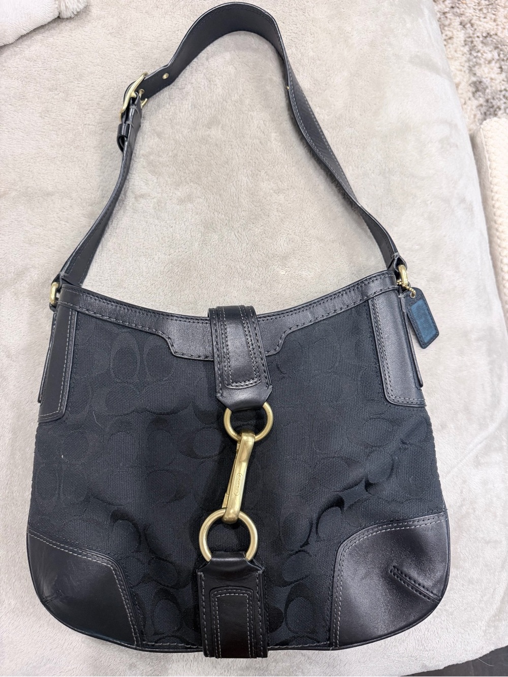 Coach | Black Signature Canvas Clip Hobo Handbag